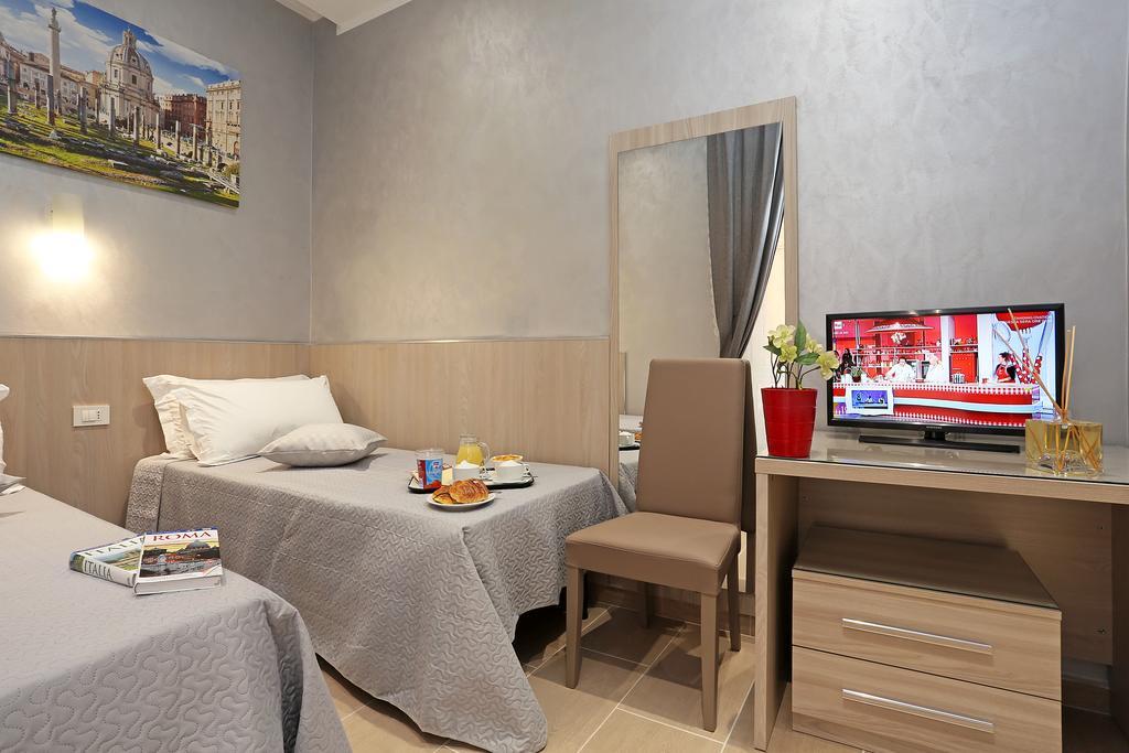 Adorasuite 2 Roma Dış mekan fotoğraf