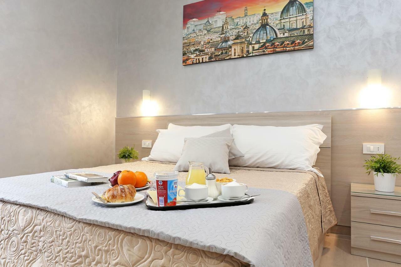 Adorasuite 2 Roma Dış mekan fotoğraf